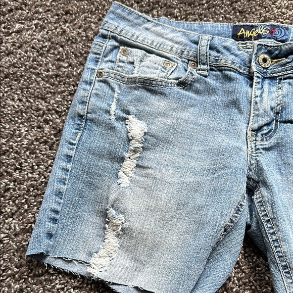 Angels Women's Distressed Blue Denim Shorts Size 7 - Picture 3 of 11